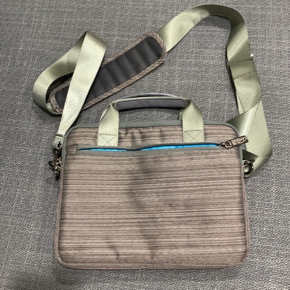 Tablet case - Picture 2 of 5